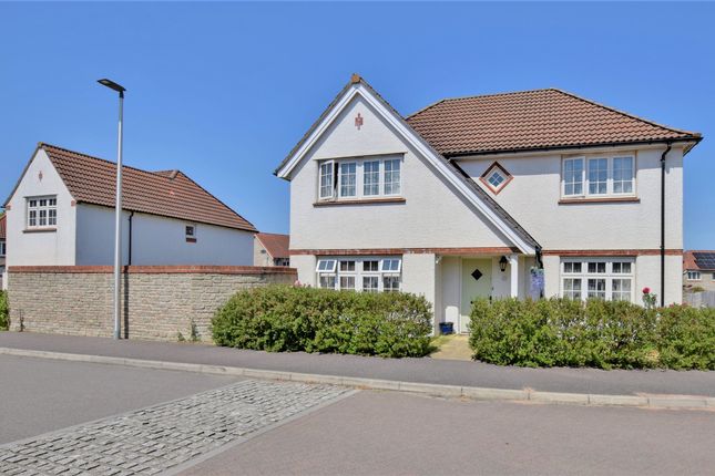 4 bed detached house