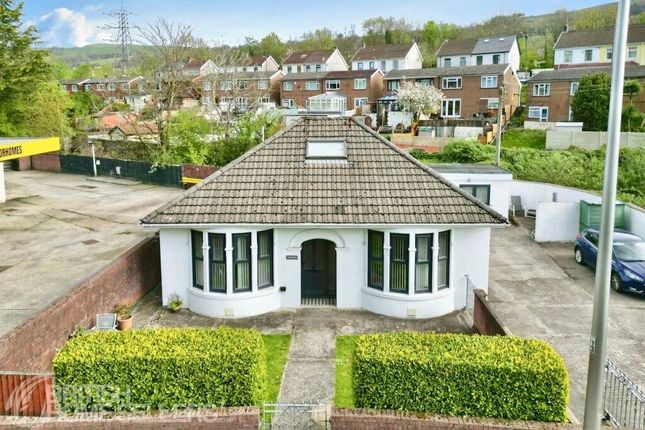 4 bed bungalow