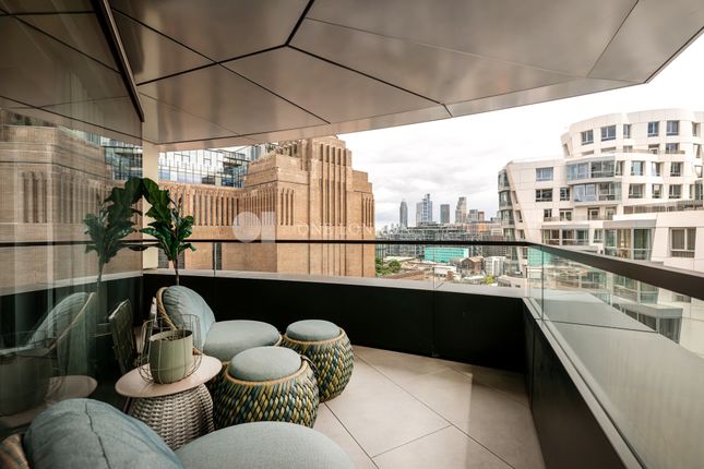 3 bedroom flat for sale