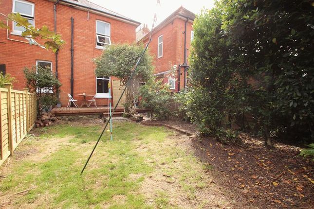 Talbot Road, Bournemouth BH9 2 bed flat for sale