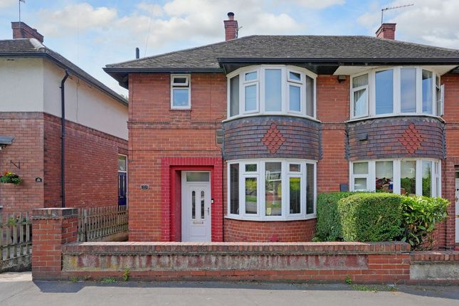 Clifton Crescent, Sheffield S9 3 bed semi