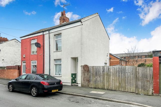 2 bedroom semi-detached house for sale