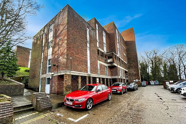Startpoint, Downs Road, Luton... 1 bed flat for sale