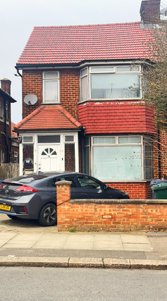 4 bed semi-detached house