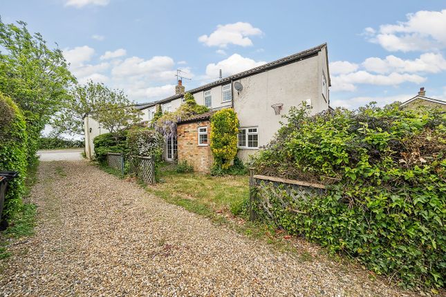 Leighton Road, Toddington, LU5 3 bed semi