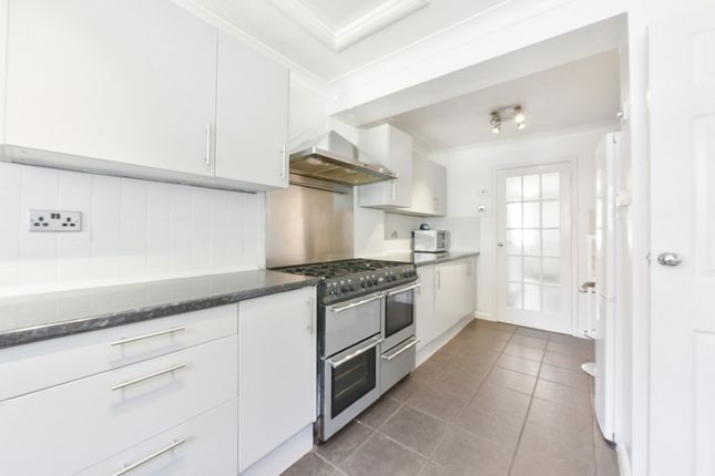 5 bed semi-detached house