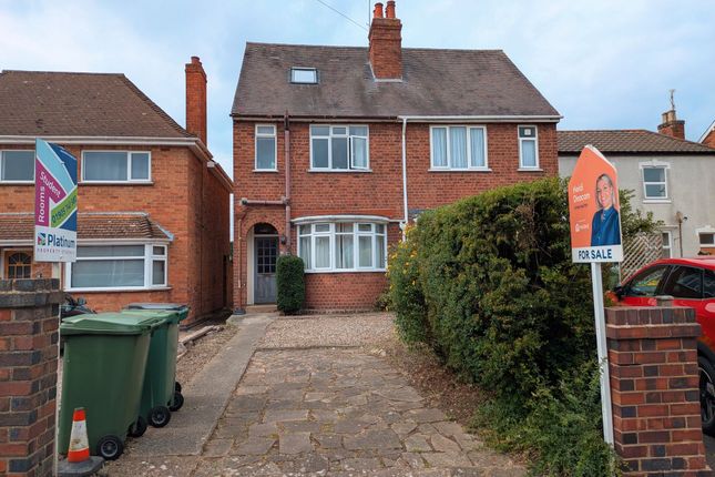 Happy Land North, Worcester WR2 5 bed semi