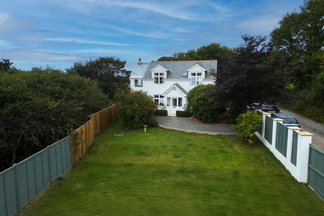 Gweek TR12 4 bed detached house for sale