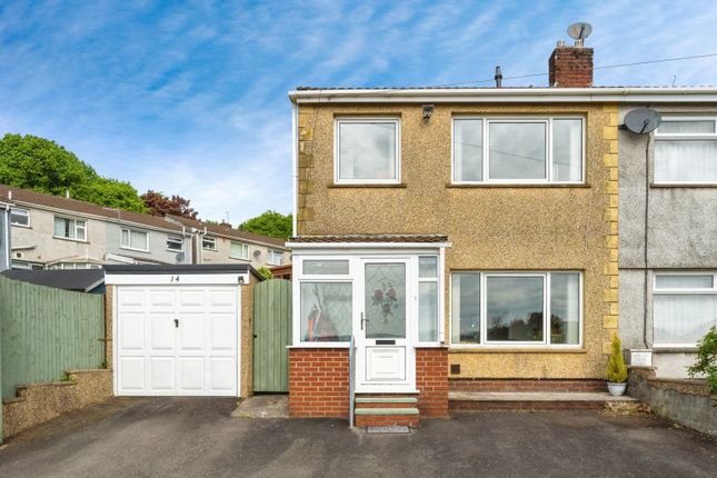 3 bed end terrace house