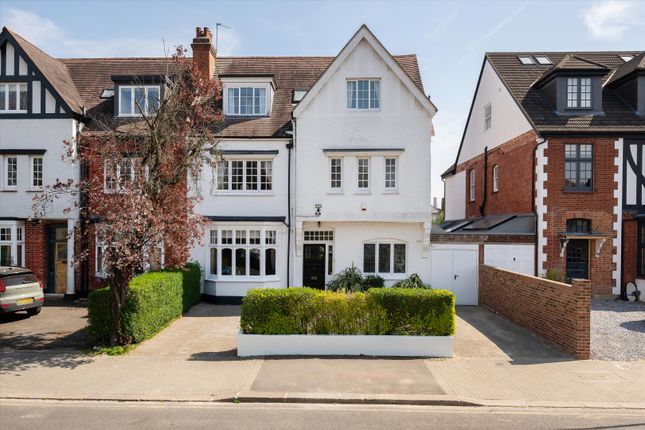 Aylestone Avenue, London, NW6 6 bed semi