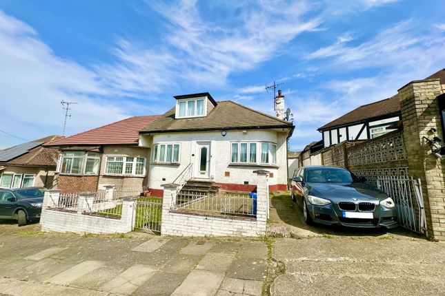 3 bedroom semi-detached bungalow for sale