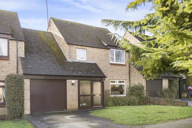 Thornhill Close, Wantage, OX12 4 bed link detached house for sale