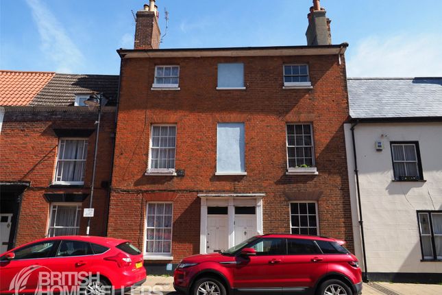 4 bedroom terraced house for sale
