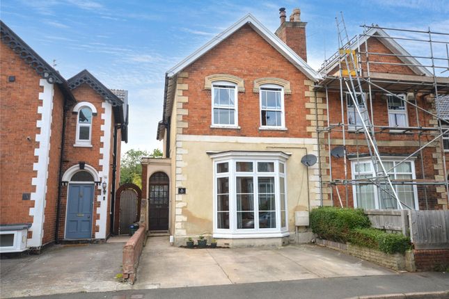 Alexandra Road, Bridgwater, Somerset... 3 bed semi
