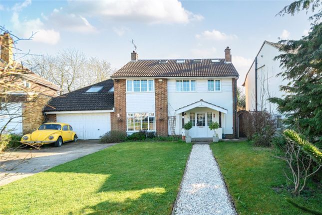 Hill Rise, Esher, KT10 5 bed detached house for sale