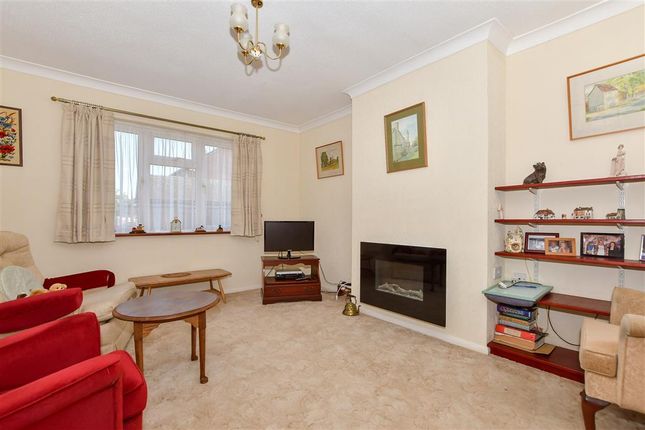 3 bed semi-detached house