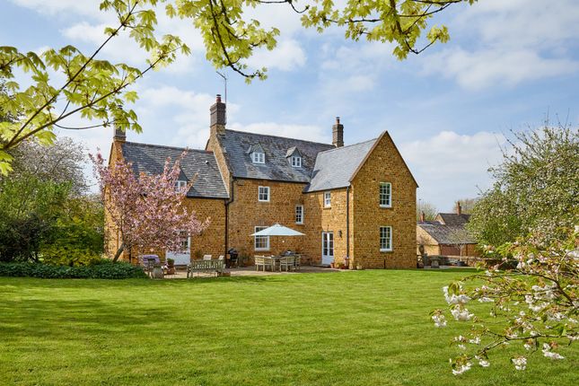 South Newington, Oxfordshire 5 bed detached house for sale