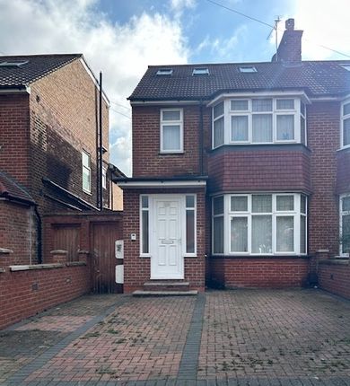 2 bed flat