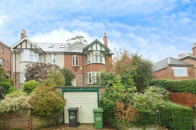 3 bed semi-detached house