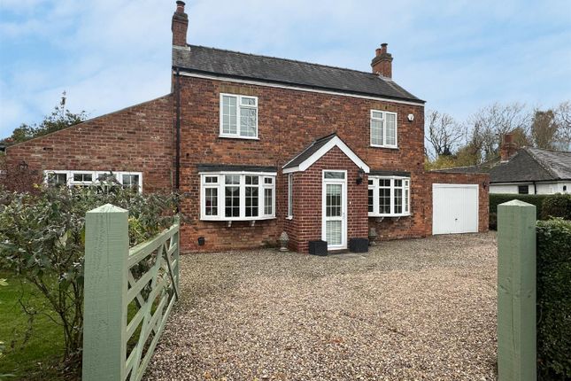 Breighton Road, Bubwith, Selby 3 bed detached house for sale