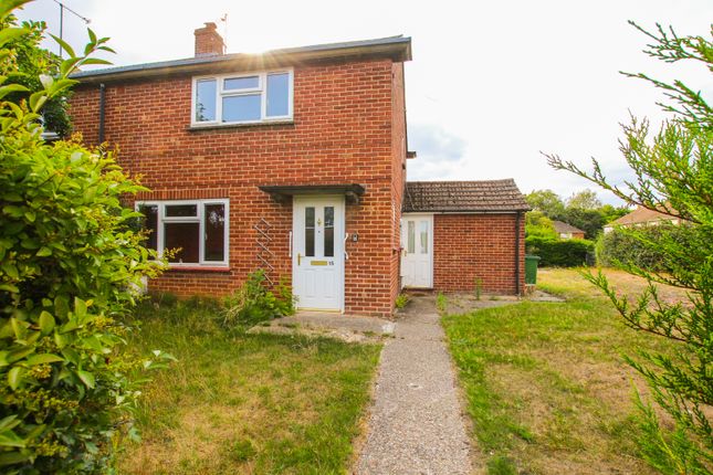 Royal Avenue, Reading RG31 2 bed end of terrace house for sale