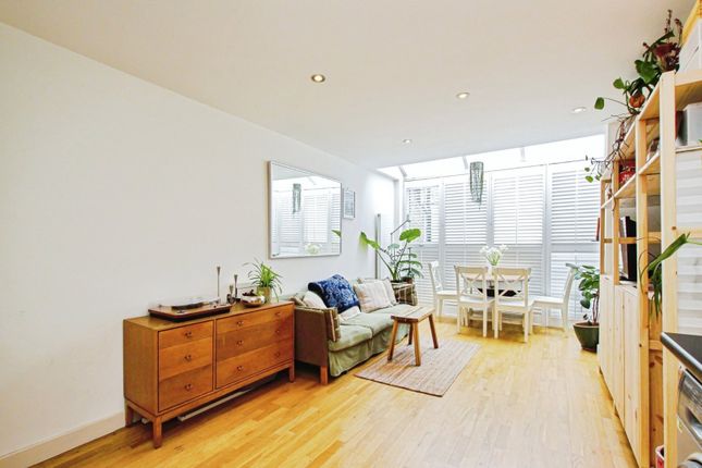 1 bed flat