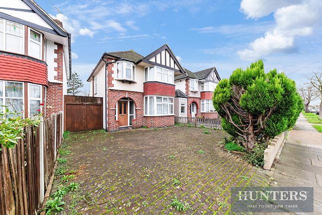 Manor Drive North, New Malden 3 bed detached house for sale