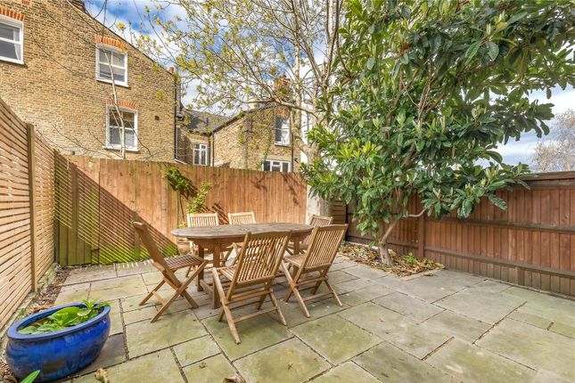 2 bed flat
