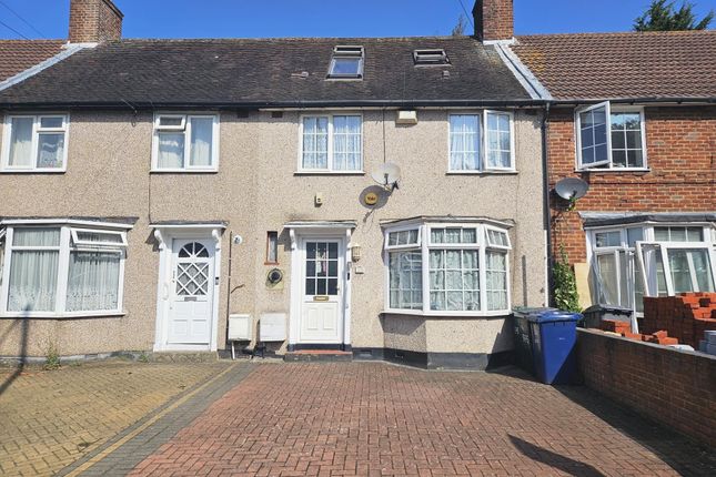Watling Avenue, Edgware, HA8 3 bed house for sale