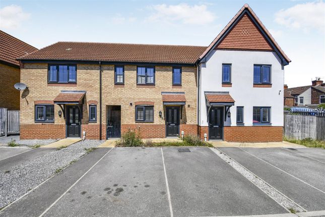 Parkfield Drive, Hull 3 bed terraced house for sale