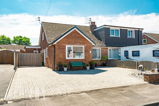 St. Davids Road, Leyland 3 bed semi