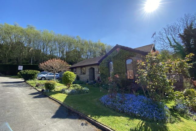 Thackley, Thackley BD10 4 bed detached bungalow for sale