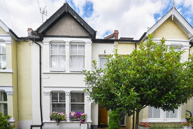 Seymour Gardens, Twickenham 1 bed apartment for sale