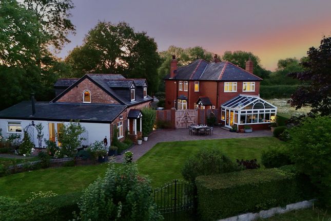 Rake Lane, Eccleston, Chester CH4 9JN 5 bed detached house for sale