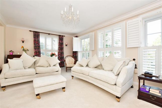 Cliftonville, Dorking, Surrey 3 bed end of terrace house for sale