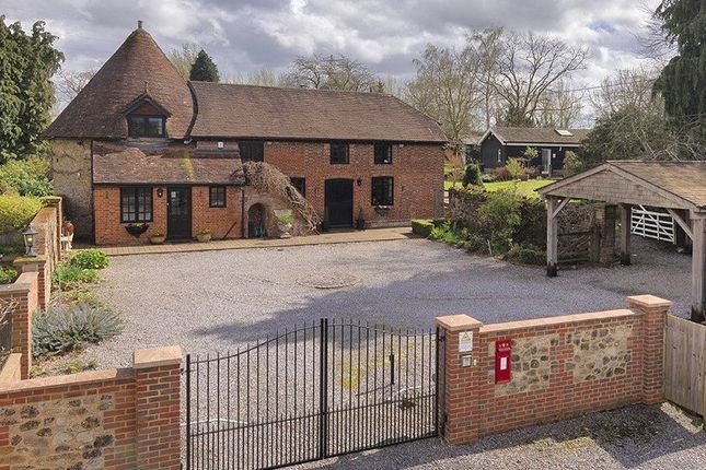 165 Wateringbury Road, East Malling... 3 bed detached house for sale