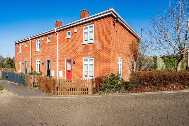 Toyle Road, Norwich 3 bed end of terrace house for sale