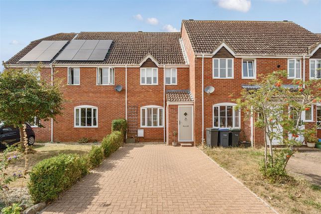 Sands Close, Rowde, SN10 2 bed terraced house for sale