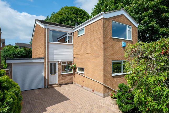 4 bed detached house