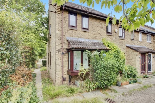 1 bedroom cluster house for sale