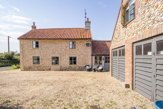 The Street, Tattersett 4 bed cottage for sale