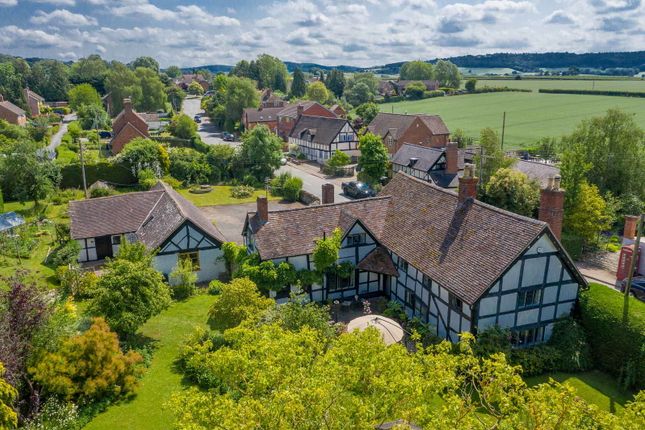 Bosbury, Ledbury, Herefordshire 5 bed detached house for sale
