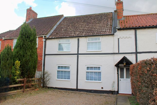 Caistor Road, South Kelsey, LN7 3 bed cottage for sale