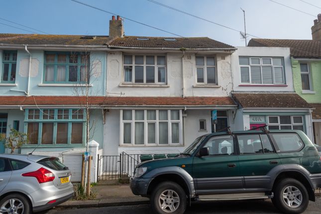 Princes Terrace, Brighton 4 bed apartment for sale