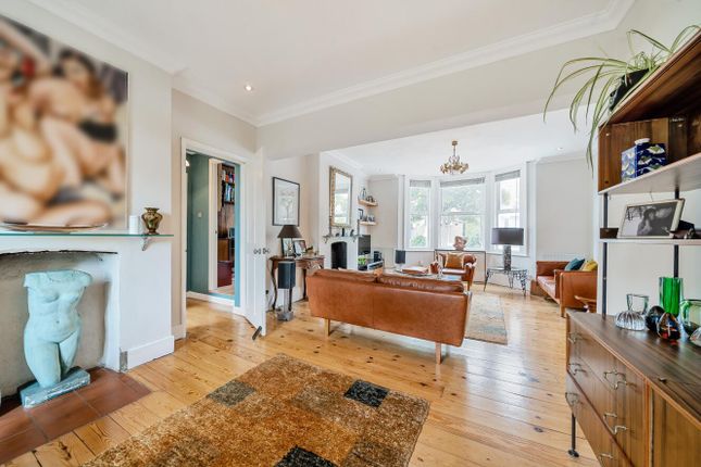 Angles Road, Streatham, London, SW16 4 bed end of terrace house for sale