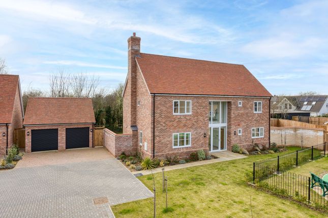 Cooks Corner, Cambridge CB24 4 bed detached house for sale