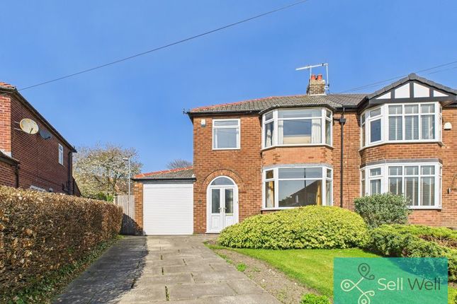 Maple Grove, Manchester M28 3 bed semi