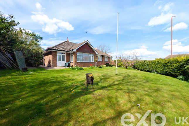 Old Watling Street, Rochester ME2 4 bed detached bungalow for sale