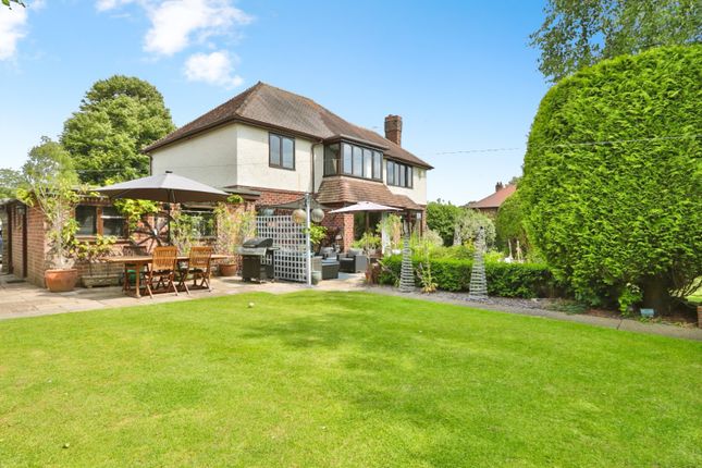 27 Spellowgate, East Riding Of... 4 bed detached house for sale