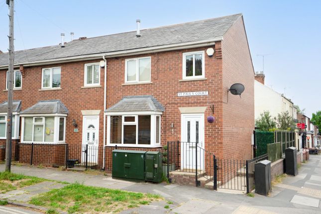 Yarburgh Grove, York 2 bed townhouse for sale